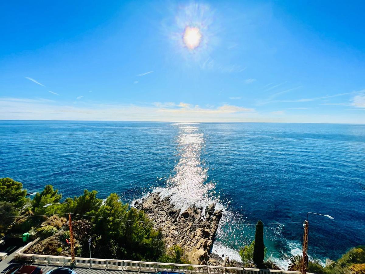Suite Sunset 22 - Fronte Mare Sanremo Luaran gambar