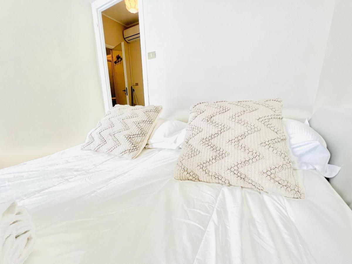 Suite Sunset 22 - Fronte Mare Sanremo Luaran gambar